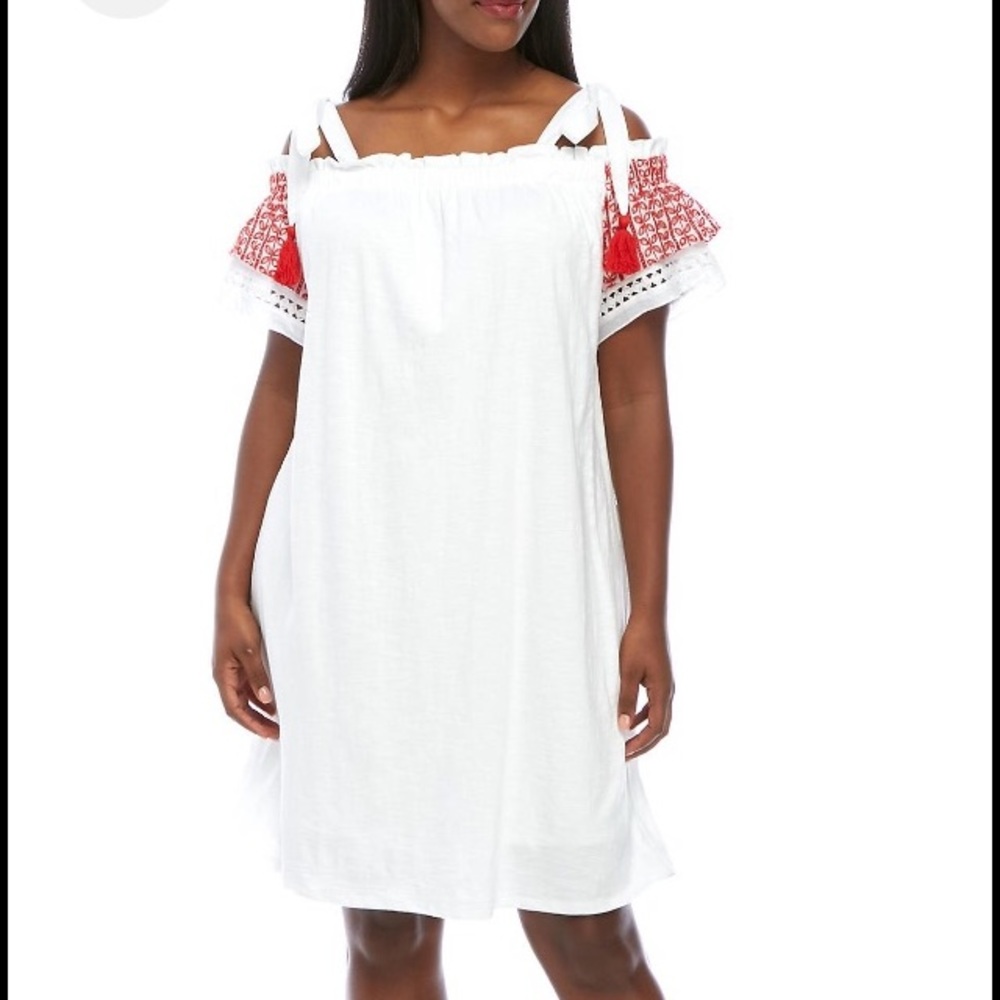 Crown & Ivy Cold Shoulder dress